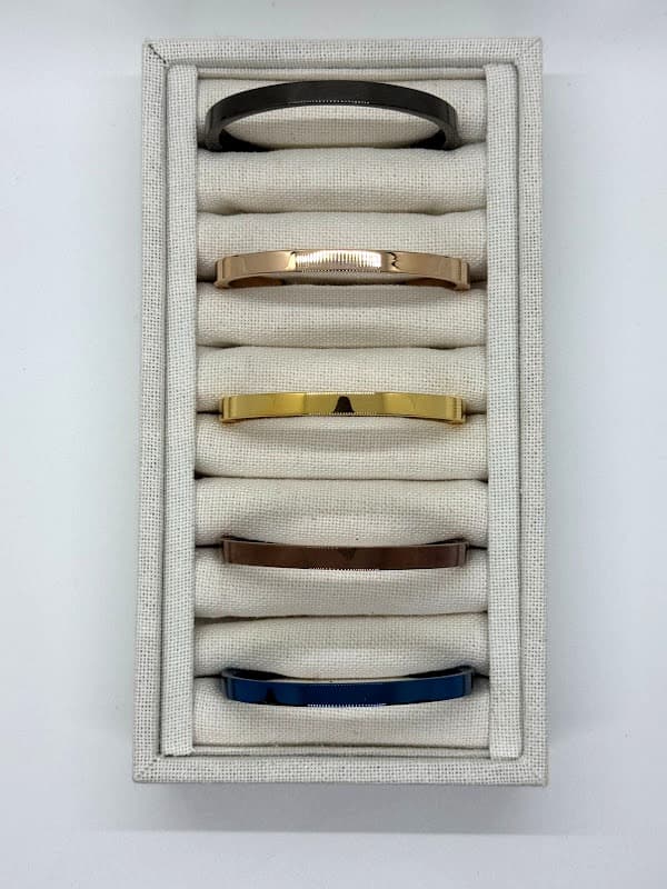 Metal Bangle